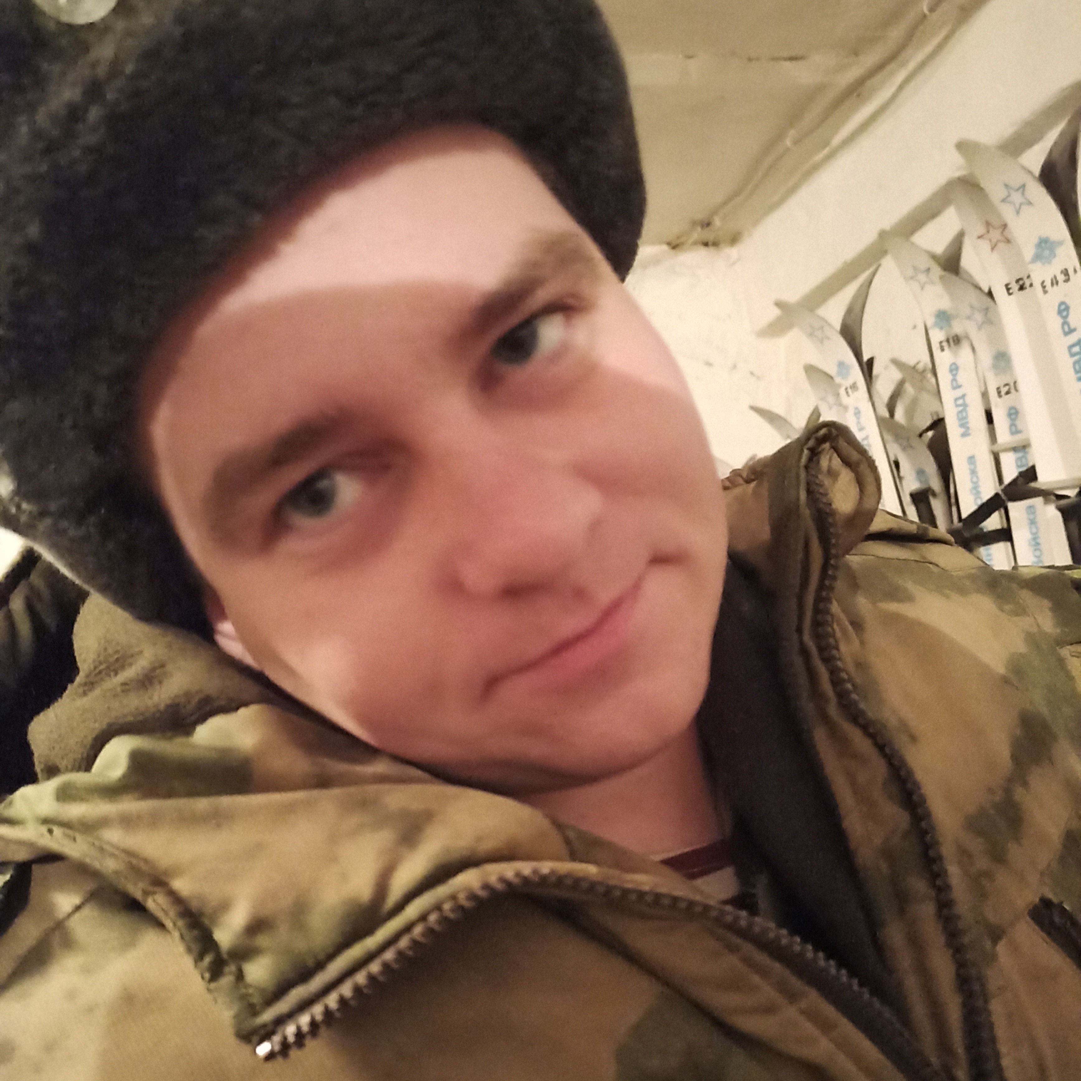 Александр Окопняк