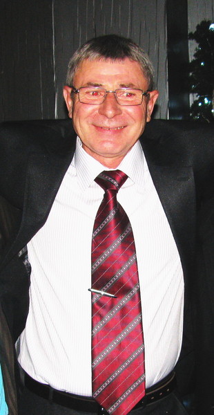 Анатолий Лапшин
