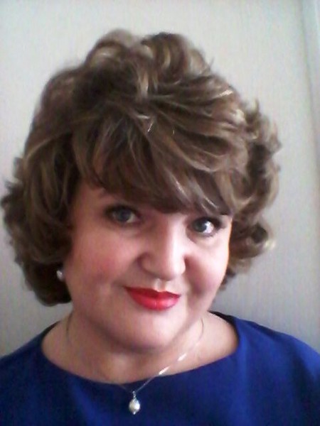 Елена Куканова