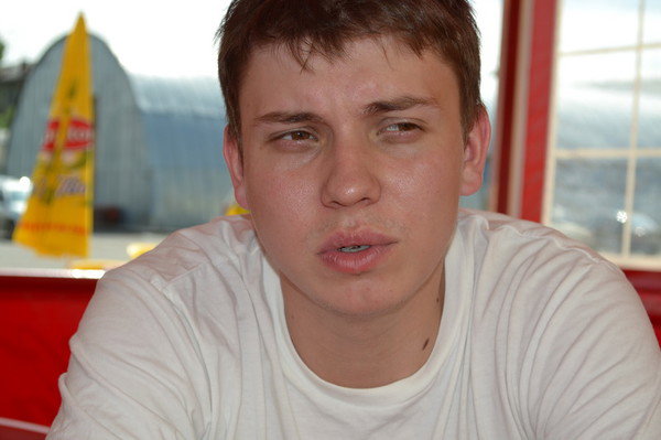 Виталий Огурцов