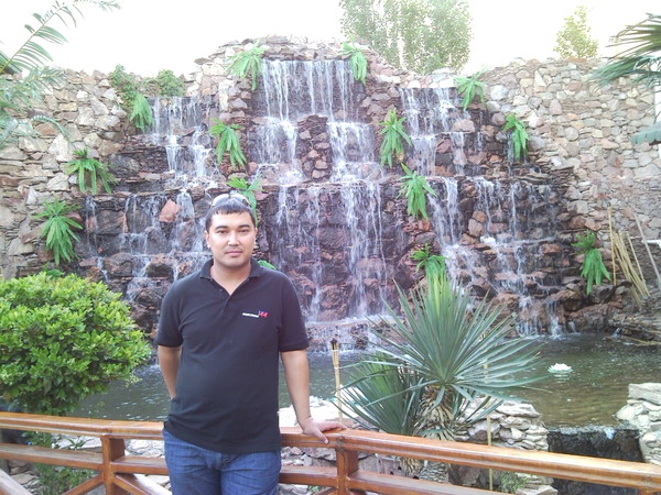 Aziz Kadirov