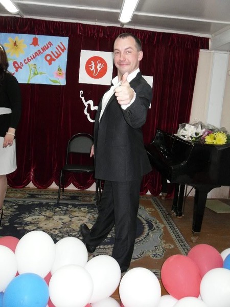 Дмитрий Грошков
