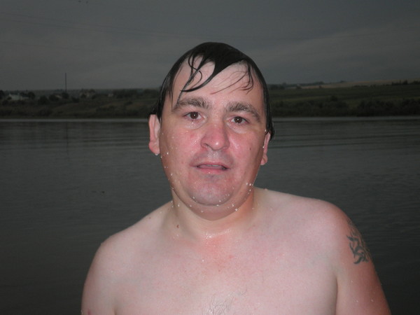 Андрей Бестаев