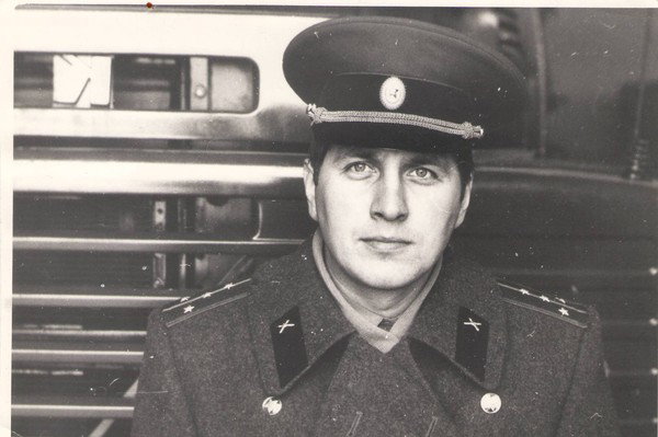 Юрий Панин