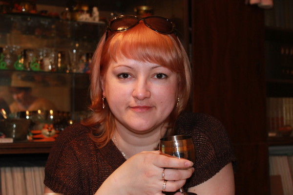 Елена Усова