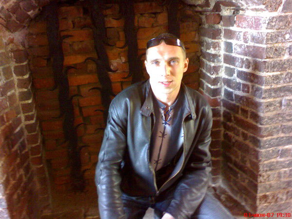 Олег Карпов