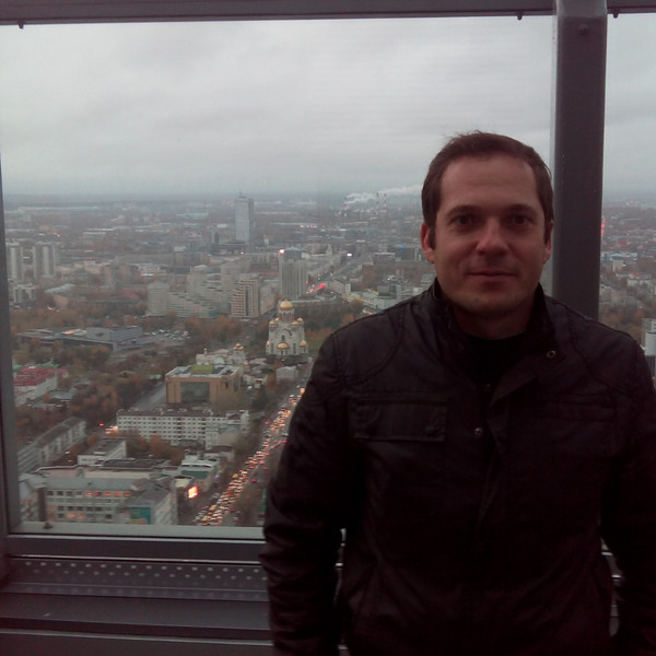 Александр Васильев