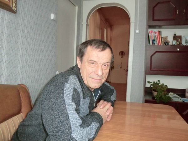 Александр Васильев