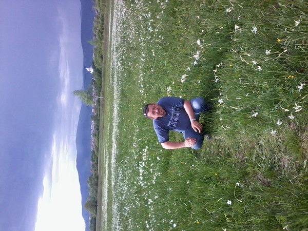 Вася Попадинець