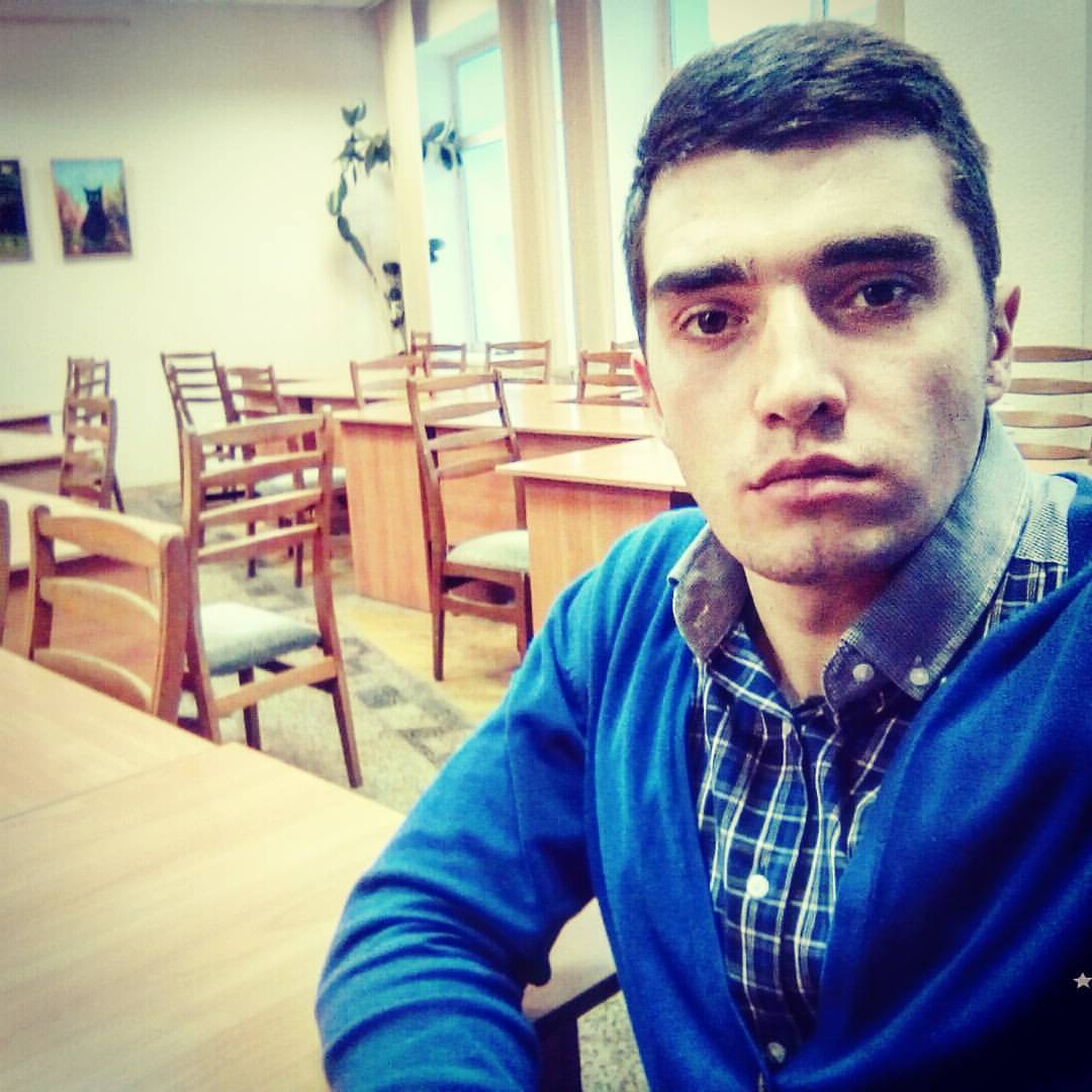 Годун Роман