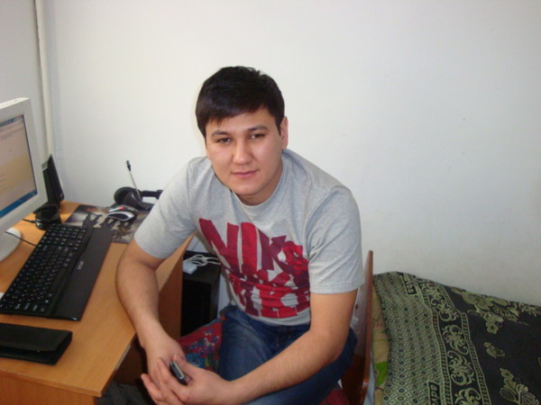 Женис Жаркинбеков