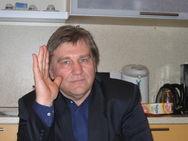 Анатолий Лобач