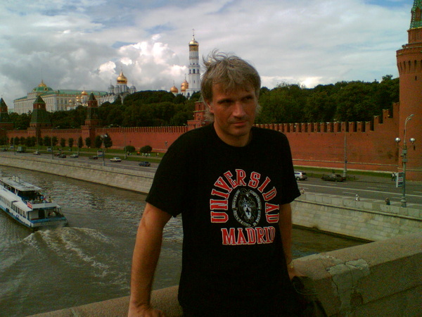 Александр Сотник