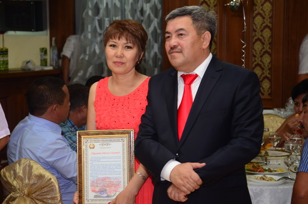 Айболат Манепов