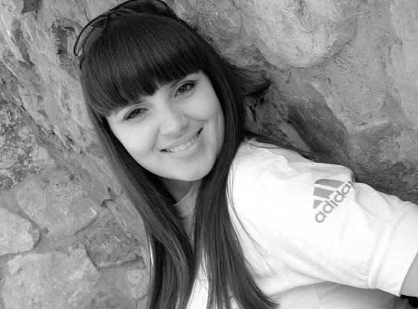 Елена Сичинава