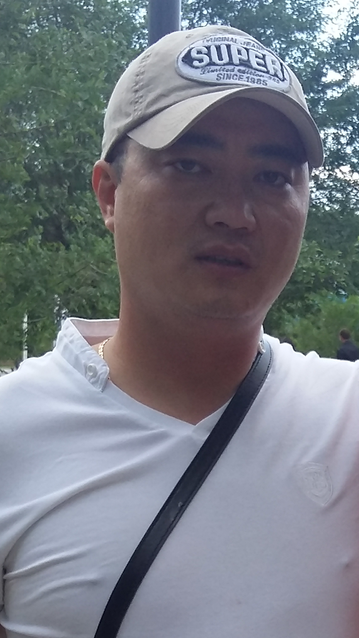 Владимир Нам