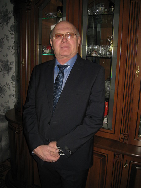 Алексей Кобзарь