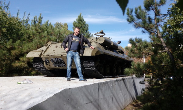Константин Наумов