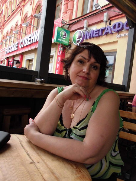 Алена Хмелевская