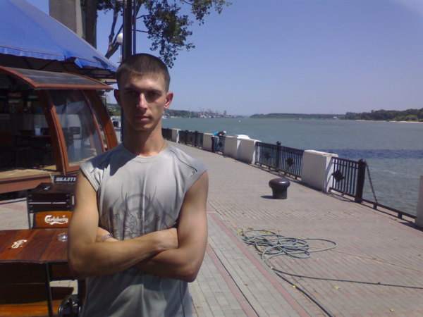 Евгений "у"мный
