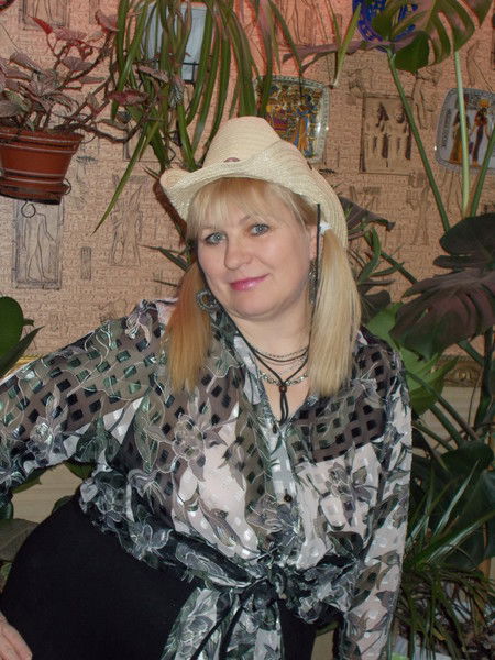 Елена Лярскова