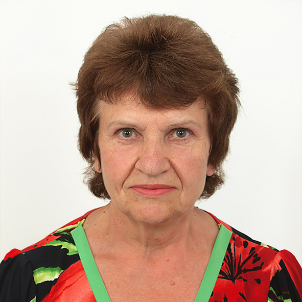 Александра Резанова