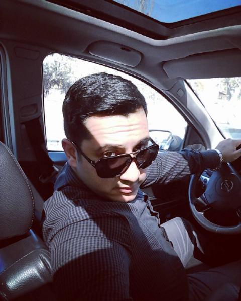 Араз Халили