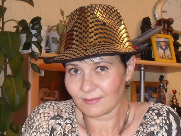Марина Костина