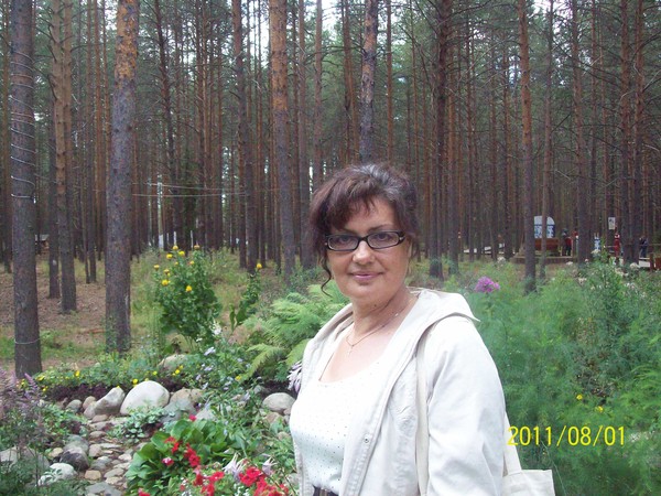 Нелли Задворникова