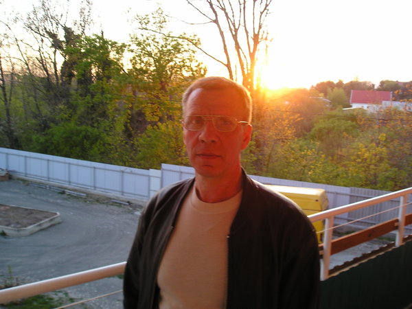 Геннадий Садырин