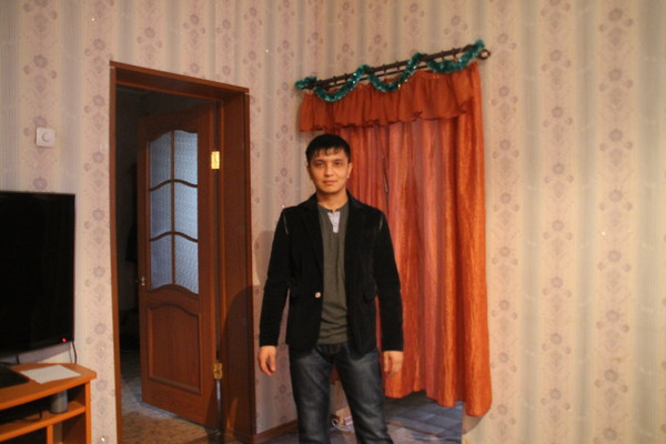 Алишер Равшан