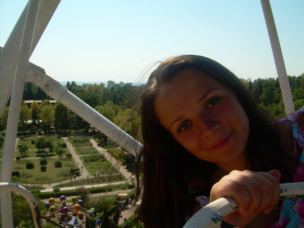 Анна :)))))))))))