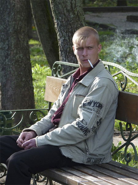 Виктор 639634145