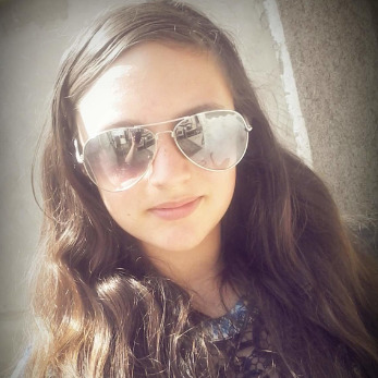 Елена Якоб