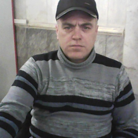 Николай Попов
