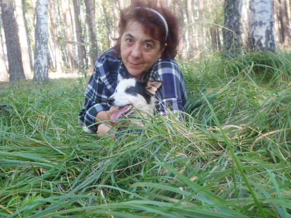 Елена Вояжис