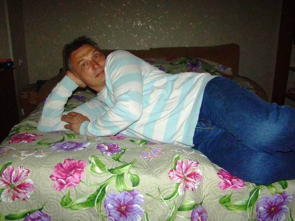 Александр Левченков