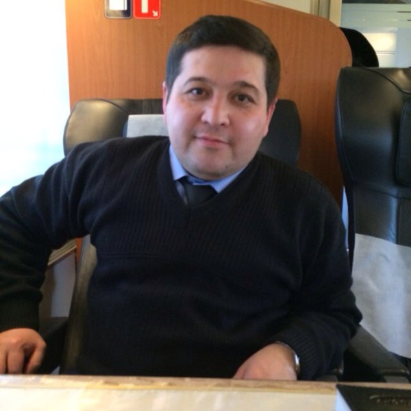 Алишер Утбасаров
