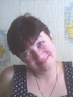 Анна Захарова