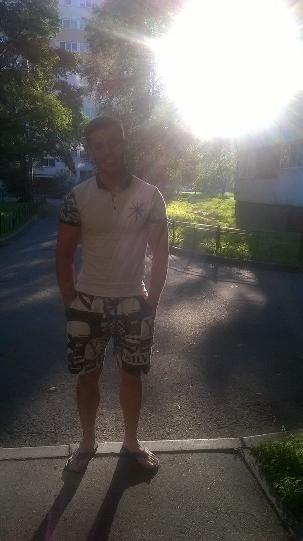 Артем Ахметдинов