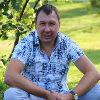 Виталий Насыров