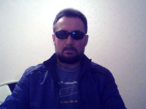 Виталий L