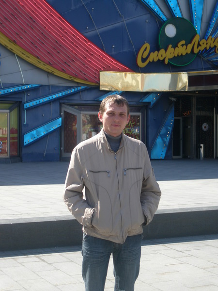 Василий Голиков