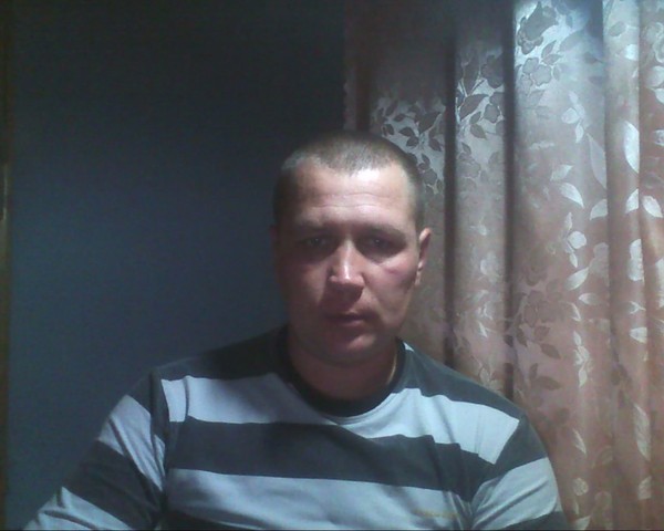 Женя Тихонов
