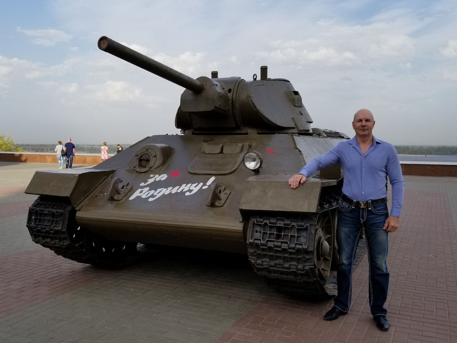 Александр Черенщиков