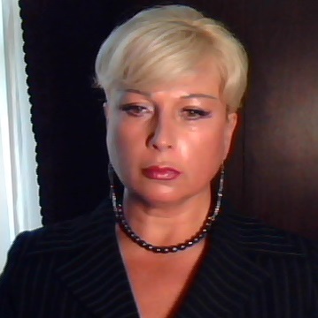 Елена Петрова