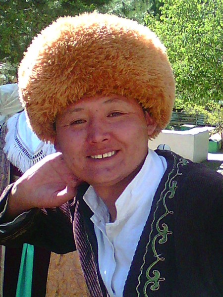 Азатбек Эшимканов