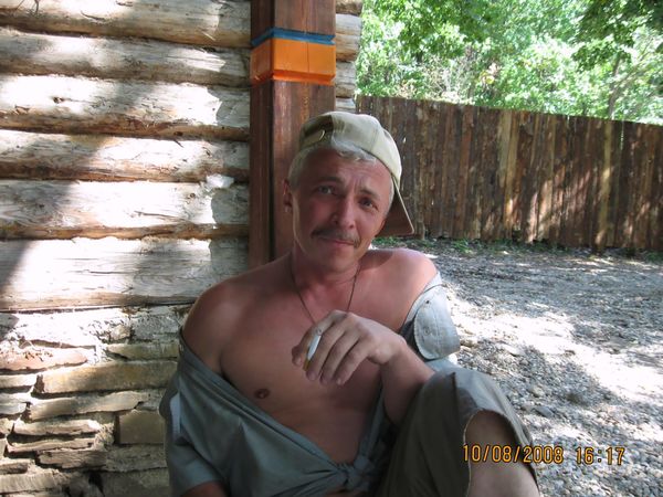 Анатолий Дёмин