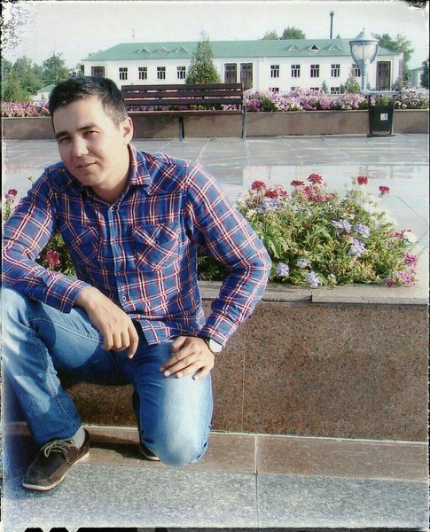 Rakhmet Khazratov