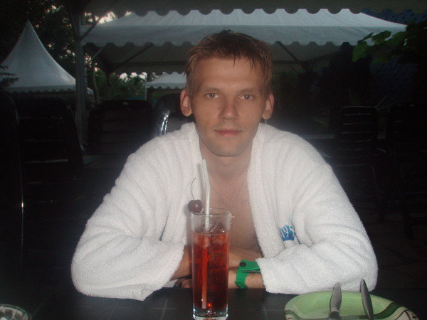 Антон Нелич